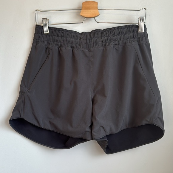 Lululemon Choose a Side Reversible Super-High Rise Short 4" SZ 8 - Picture 6 of 8